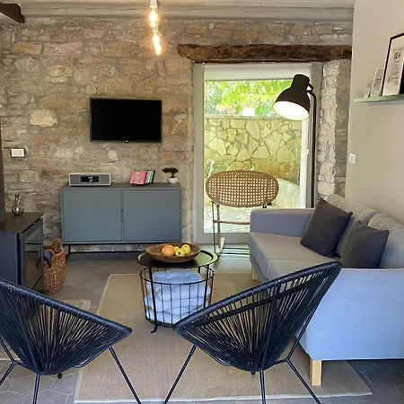 Villa Kalu In Istria For 6 People With Private Pool *