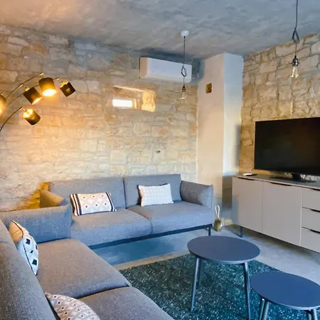 Kalu In Istria For 6 People With Private Pool Vila *